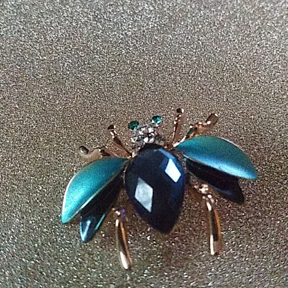 Blue Fly Brooch - Picture 3 of 4